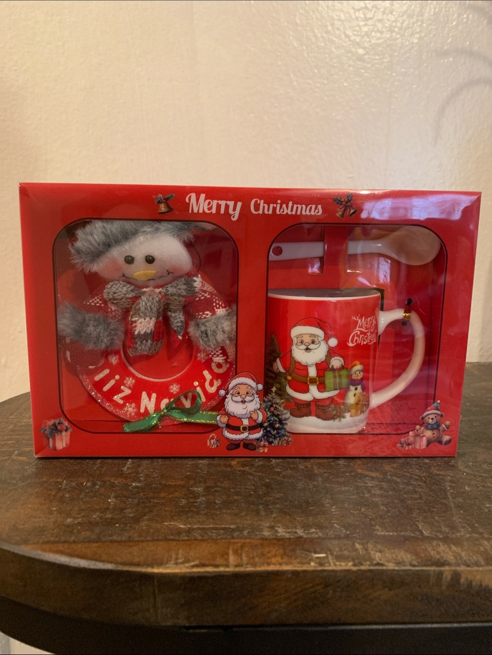 Holiday Merry Christmas Red Santa Mug and Snowman Gift Set